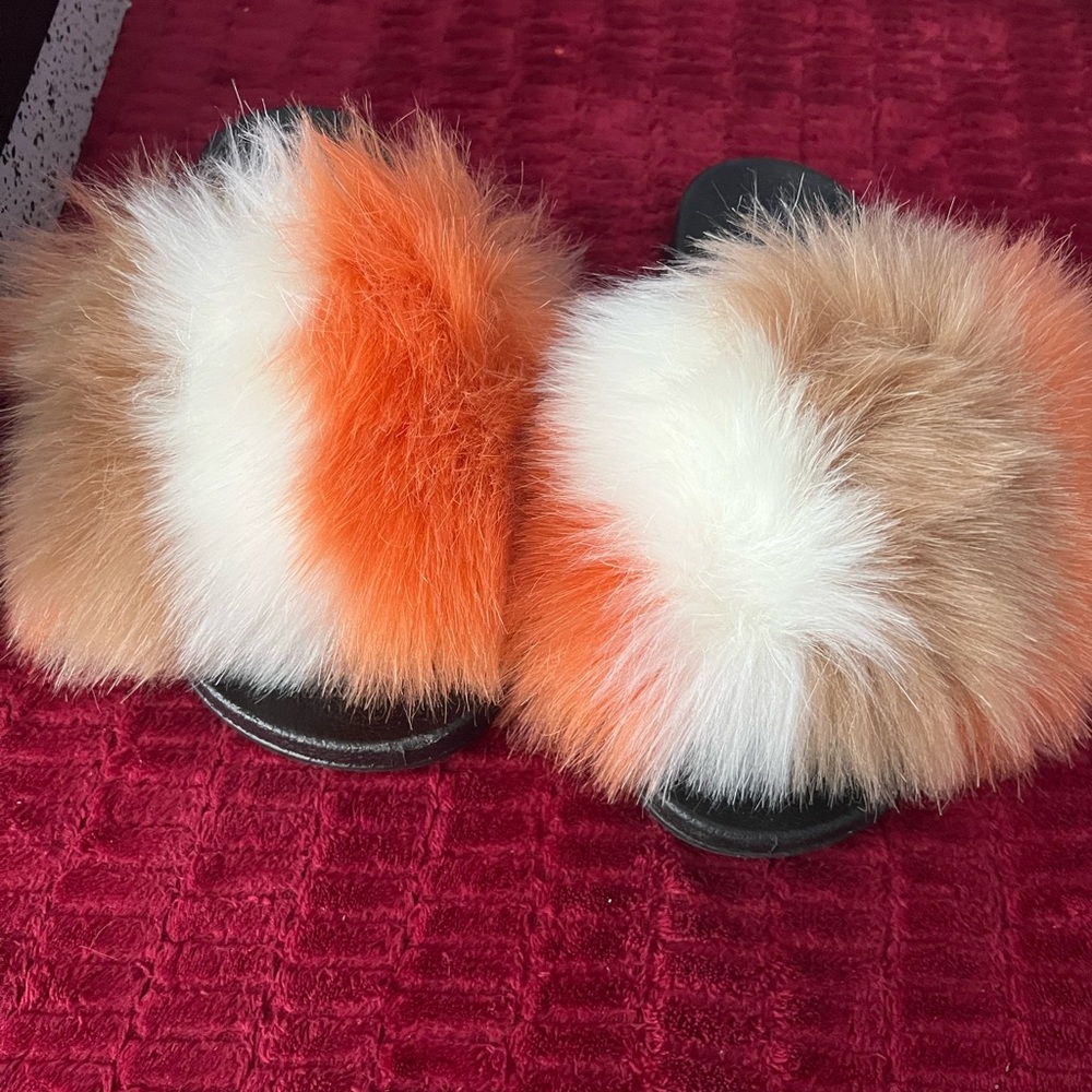 H2k fluffy slippers